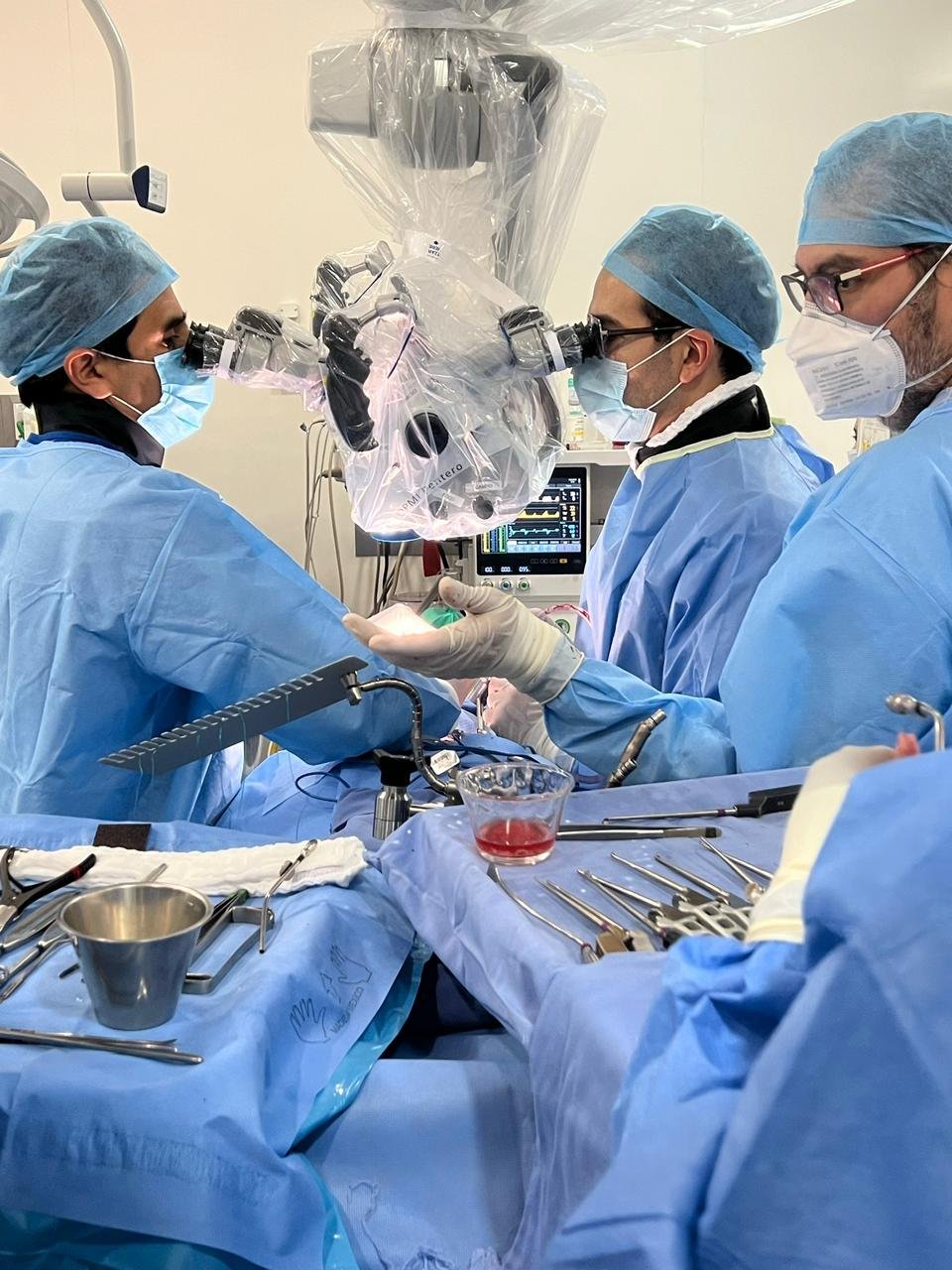 Dr. Rodrigo Ávila